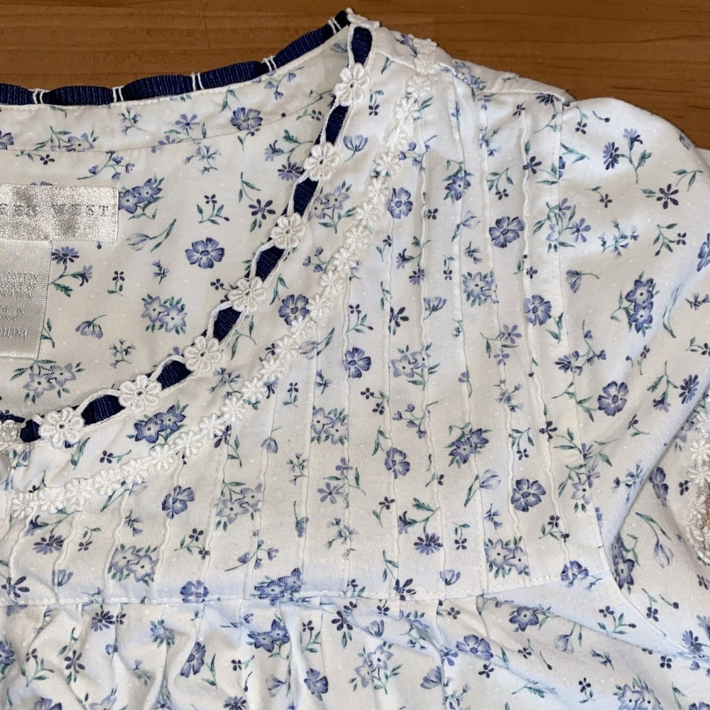 Eileen West Nightgown Size M Blue Floral Short Sleeve Lace Trim Button Front - Picture 9 of 11